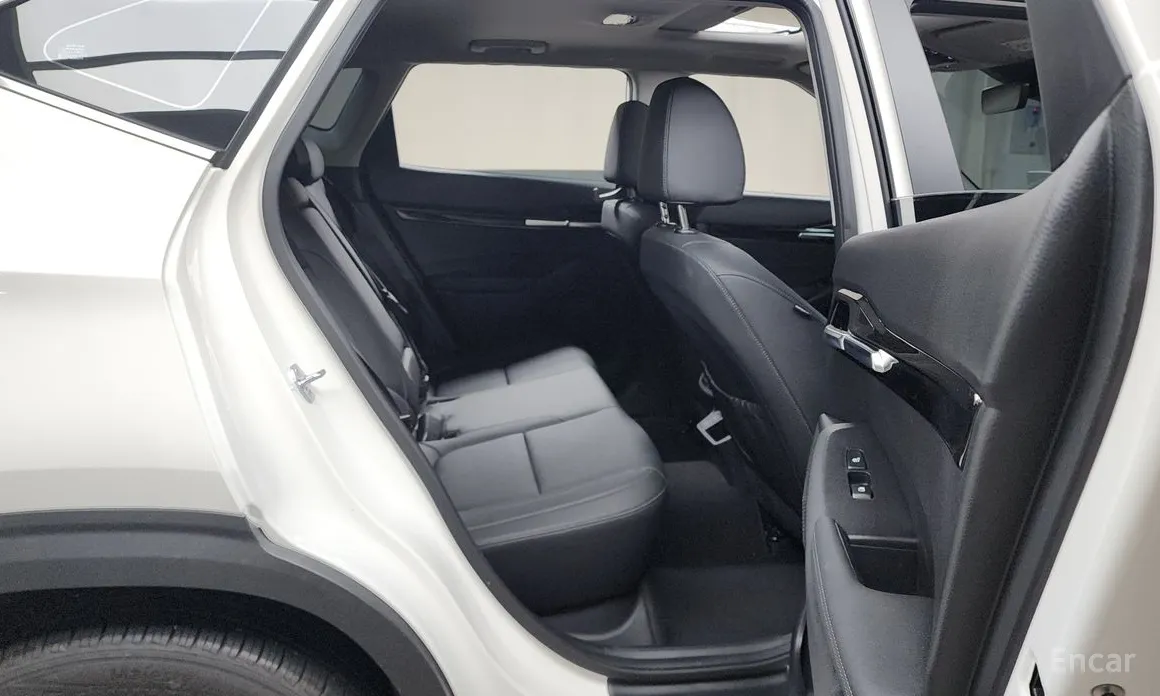 Фото 12 - Kia Seltos