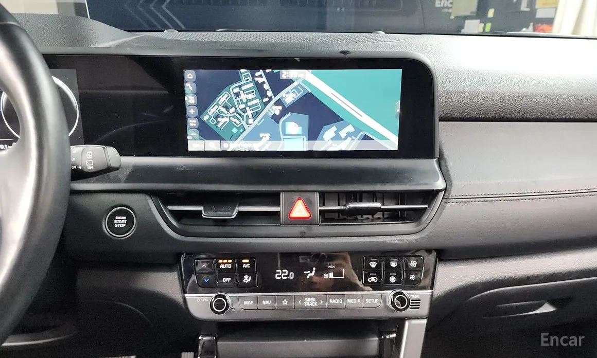 Фото 14 - Kia Seltos