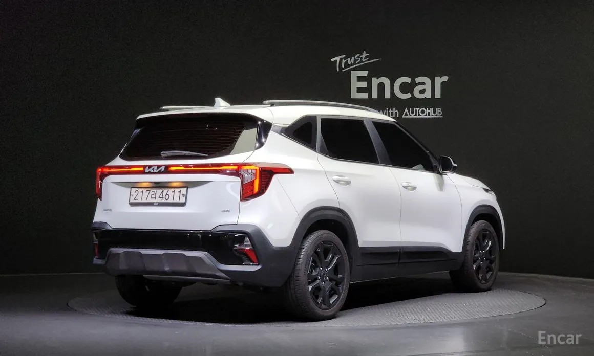 Фото 2 - Kia Seltos