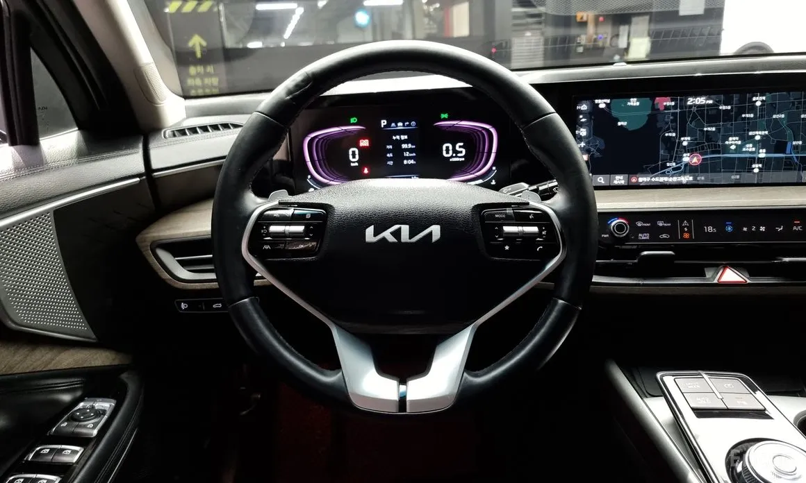 Фото 13 - Kia K8