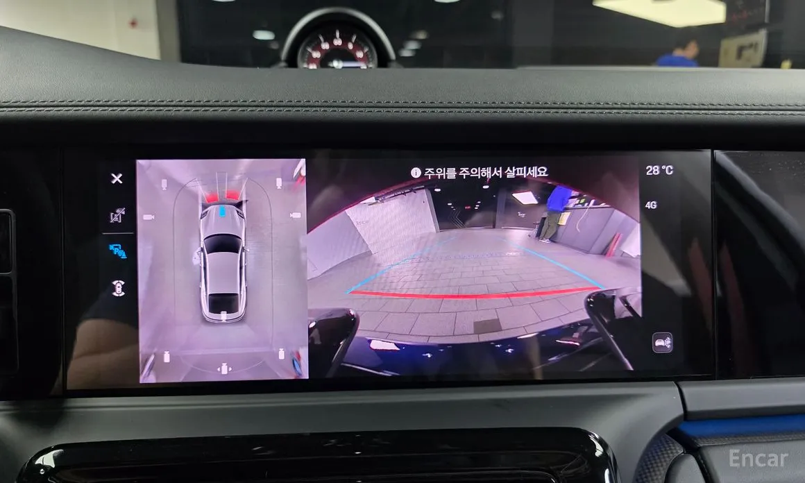 Фото 16 - Porsche Panamera