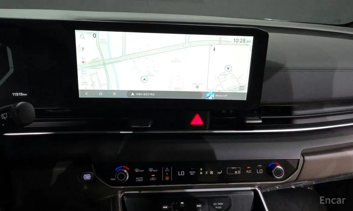 Фото 14 - Kia Carnival