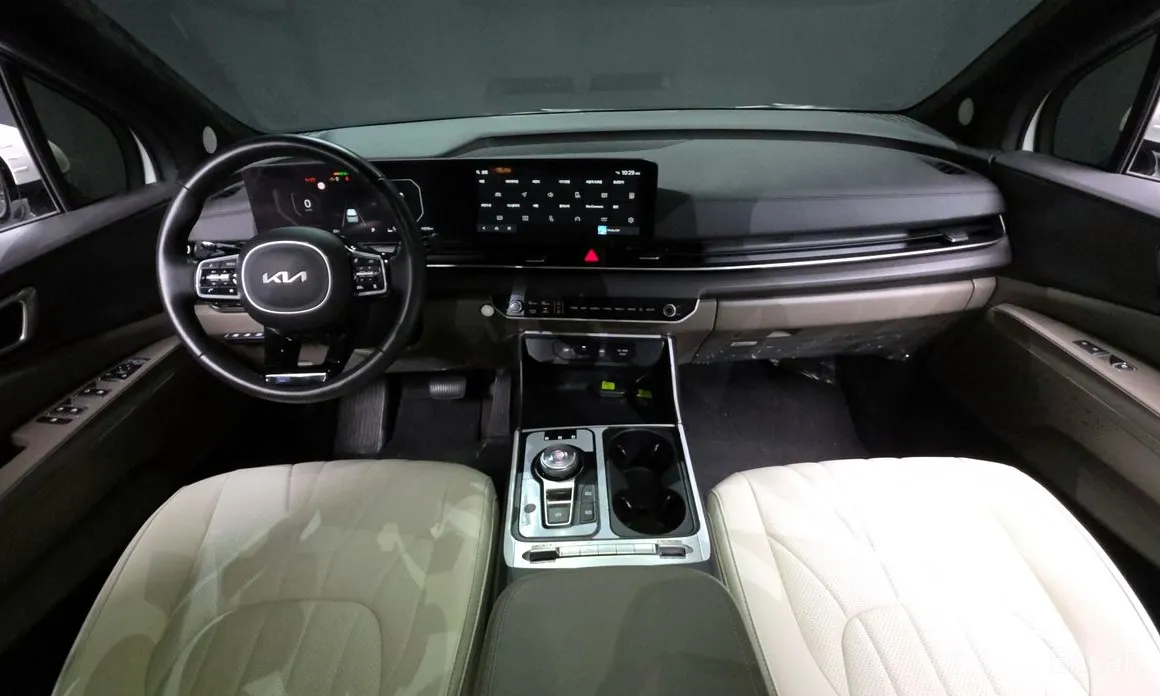 Фото 7 - Kia Carnival