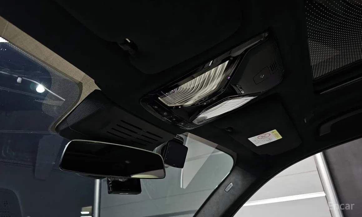 Фото 17 - BMW X7