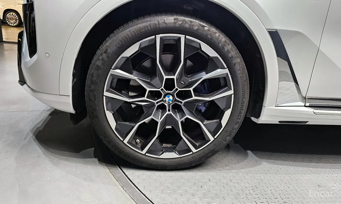 Фото 5 - BMW X7