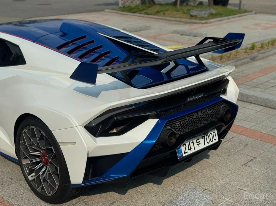 Фото 5 - Lamborghini Huracan