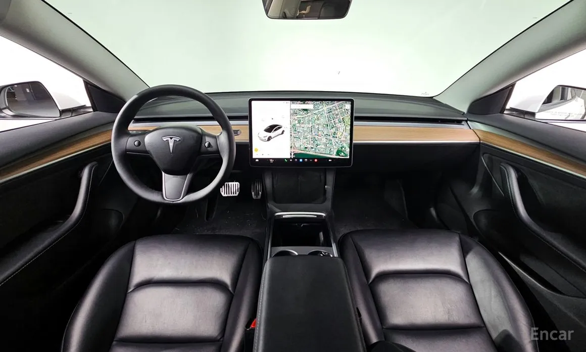 Фото 7 - Tesla Model 3