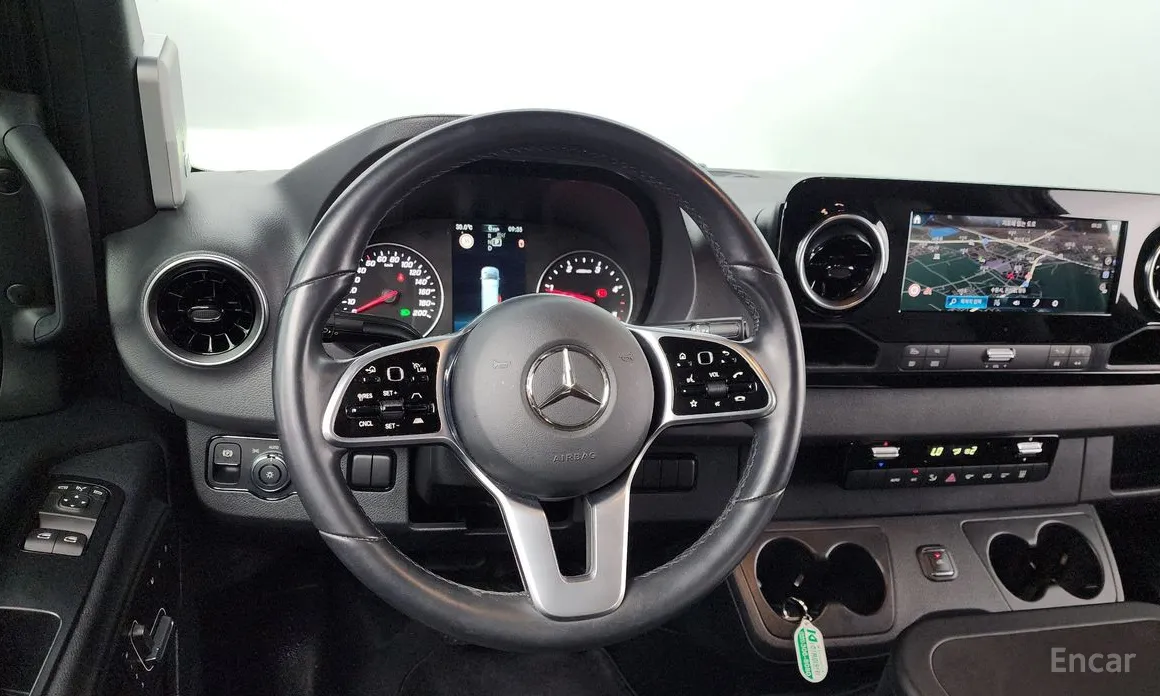 Фото 13 - Mercedes-Benz Sprinter