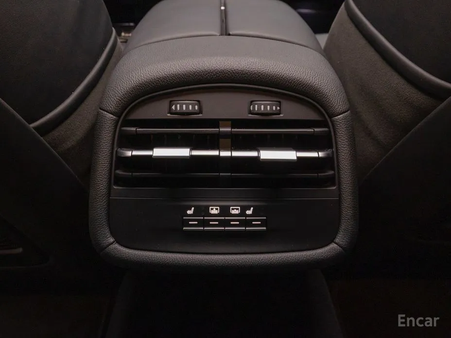 Фото 18 - Maserati Ghibli