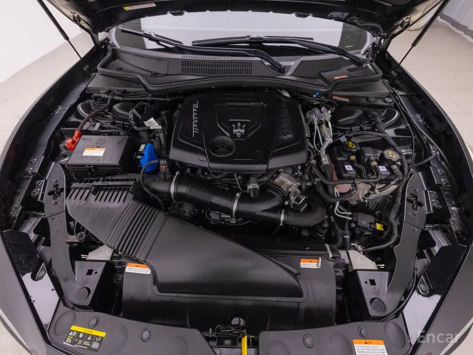 Фото 6 - Maserati Ghibli