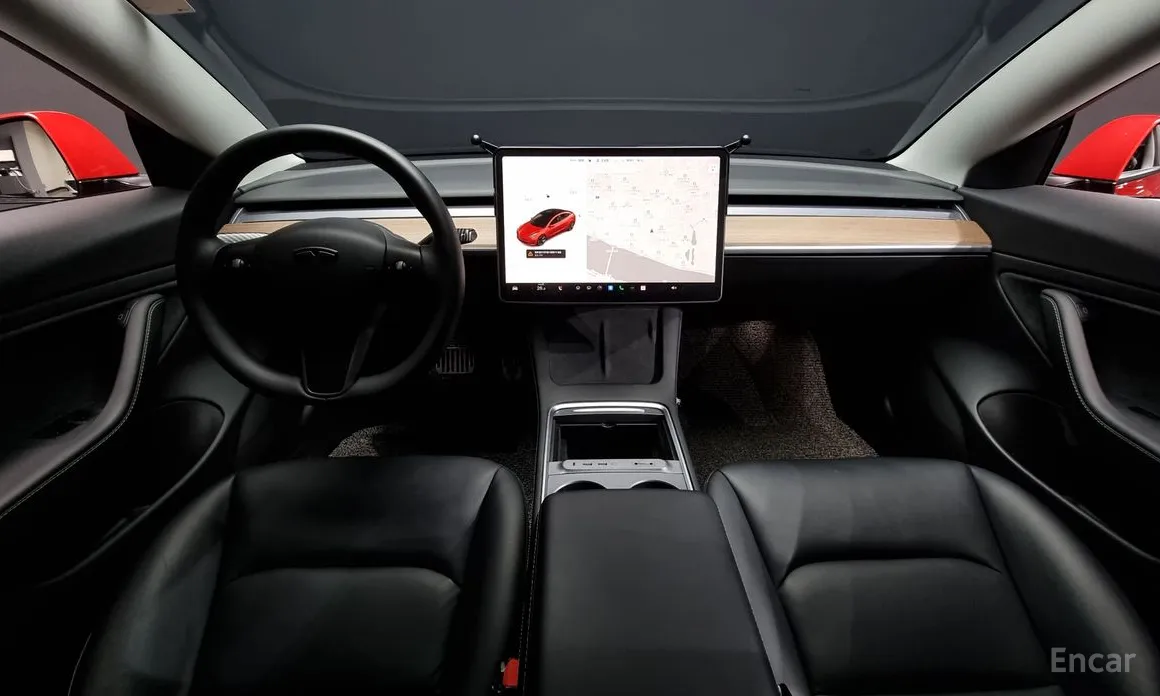 Фото 7 - Tesla Model 3