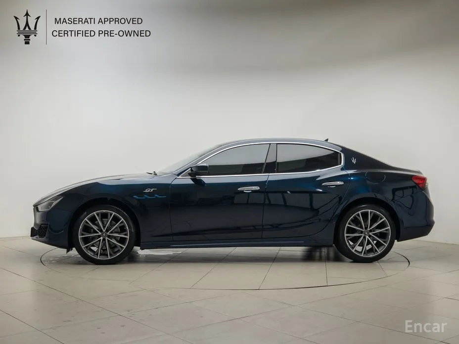 Фото 3 - Maserati Ghibli