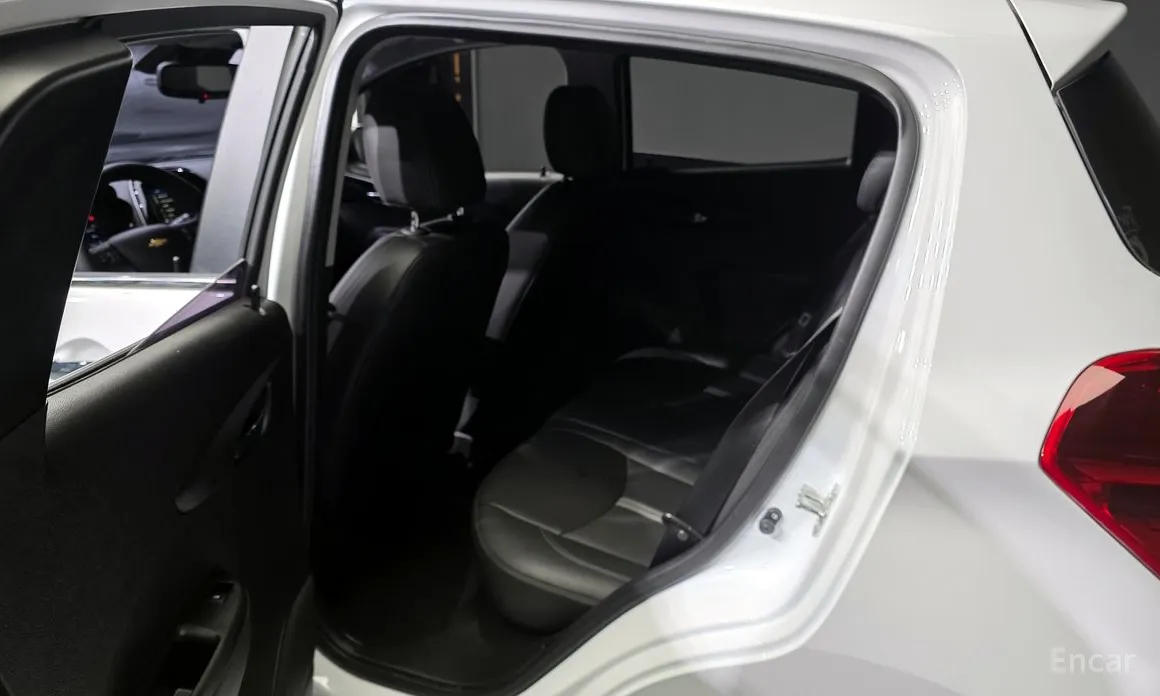 Фото 11 - Chevrolet Spark