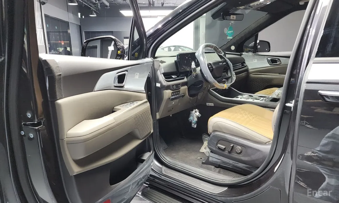 Фото 10 - Kia Carnival