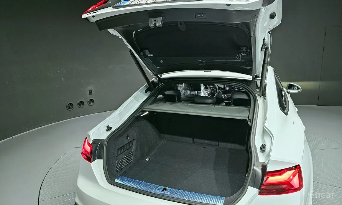 Фото 20 - Audi A5