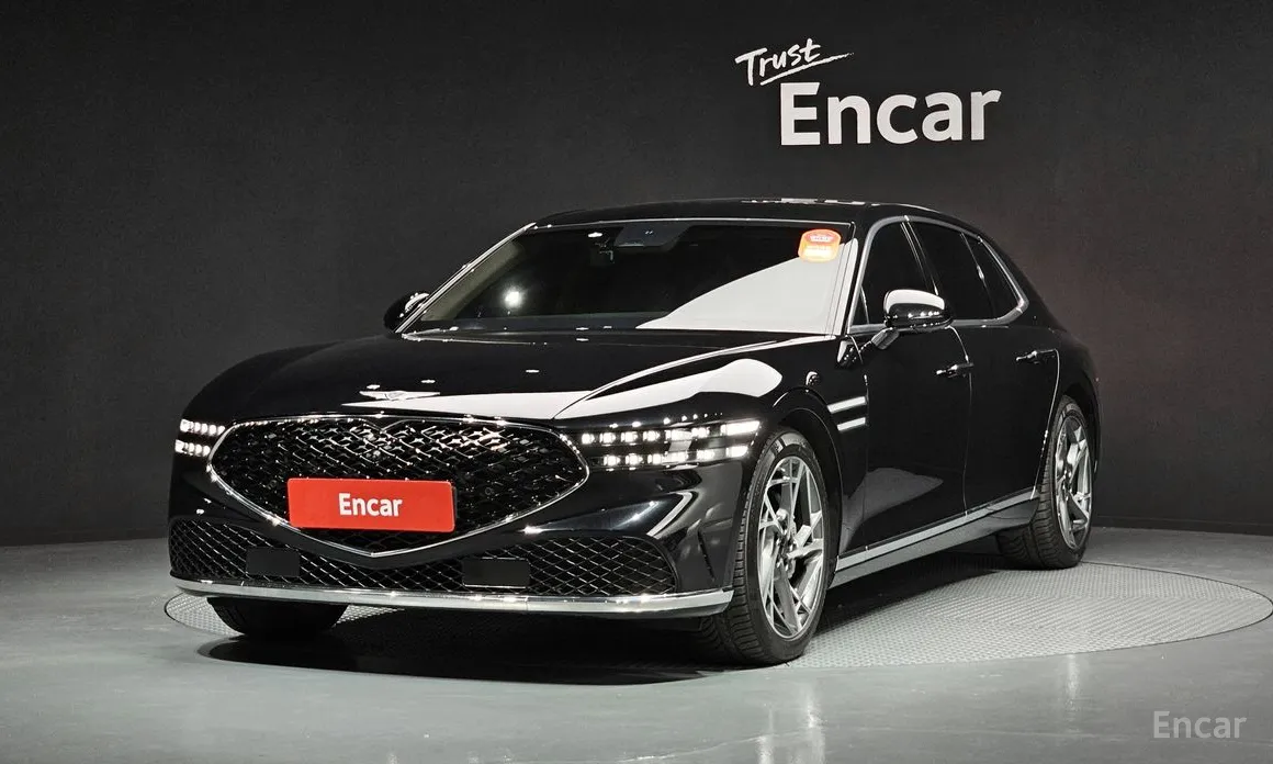 Фото 1 - Genesis G90