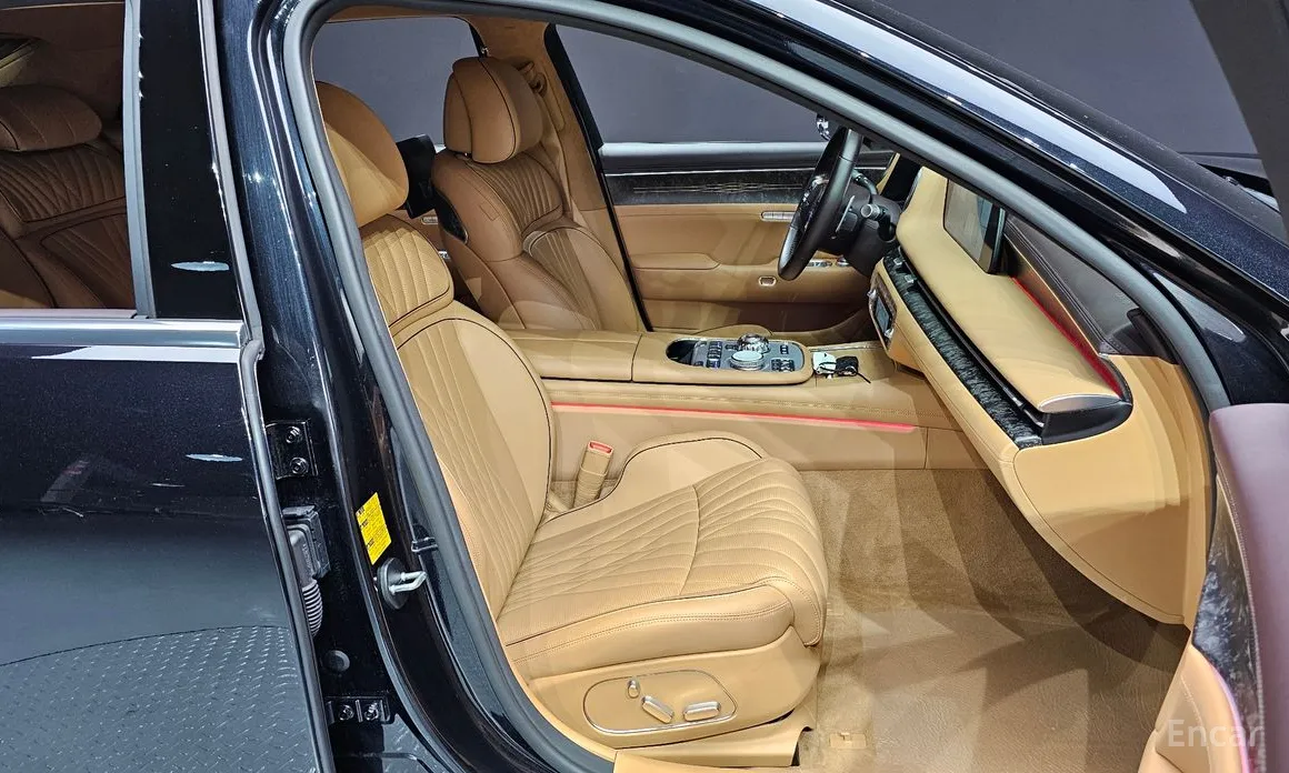 Фото 10 - Genesis G90