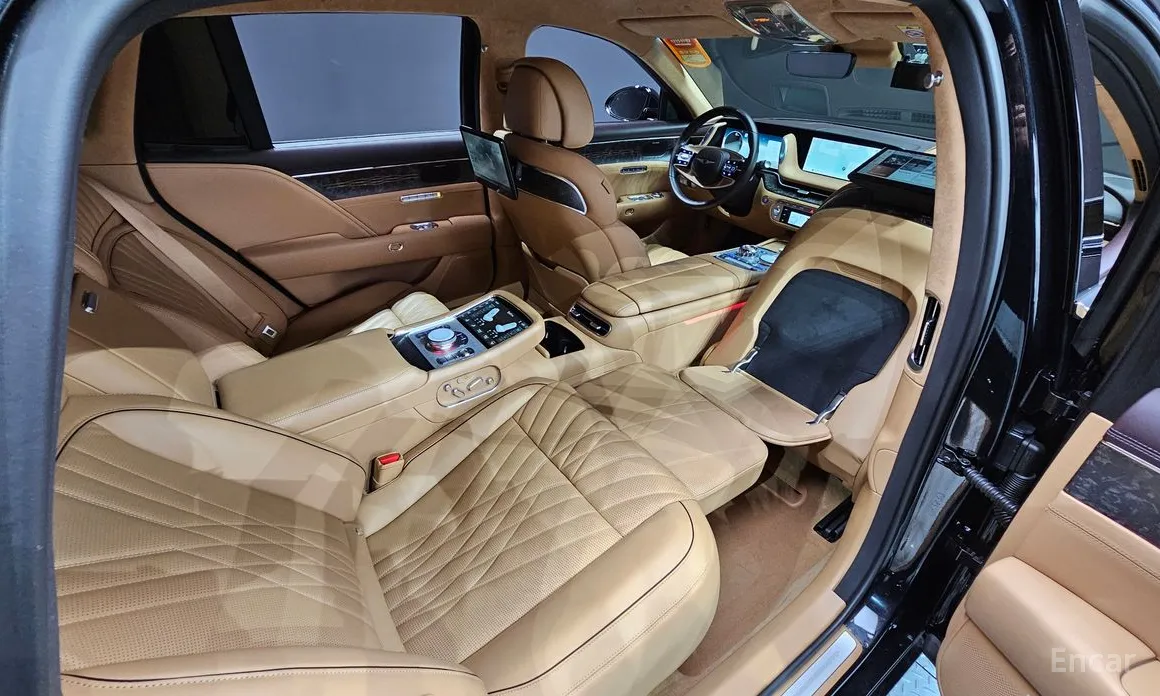 Фото 14 - Genesis G90