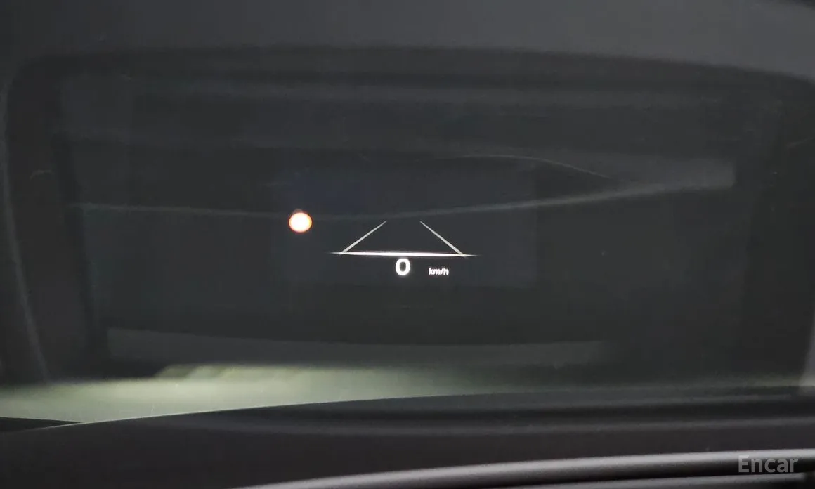 Фото 19 - Genesis G90