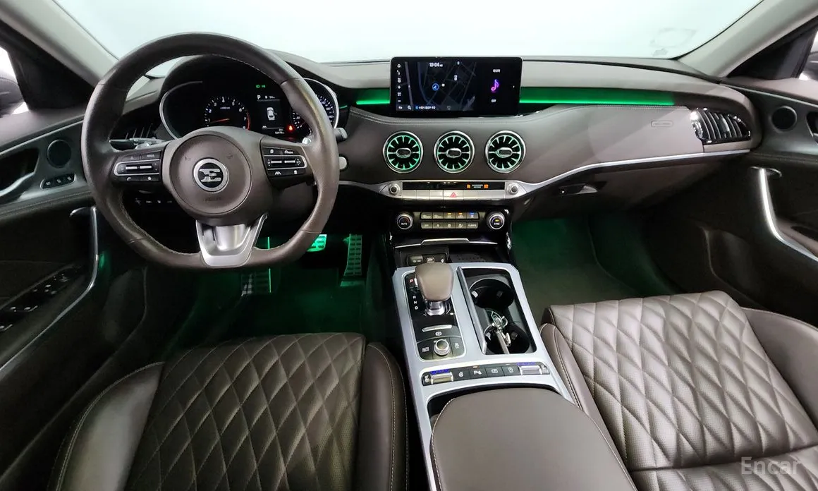 Фото 7 - Kia Stinger