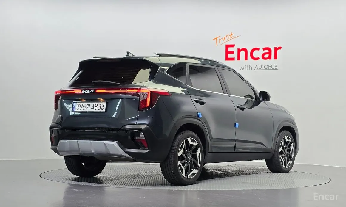 Фото 2 - Kia Seltos