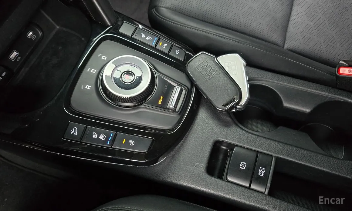 Фото 9 - Kia Seltos