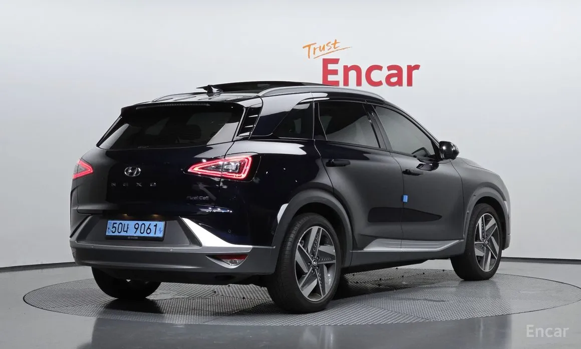 Фото 2 - Hyundai Nexo