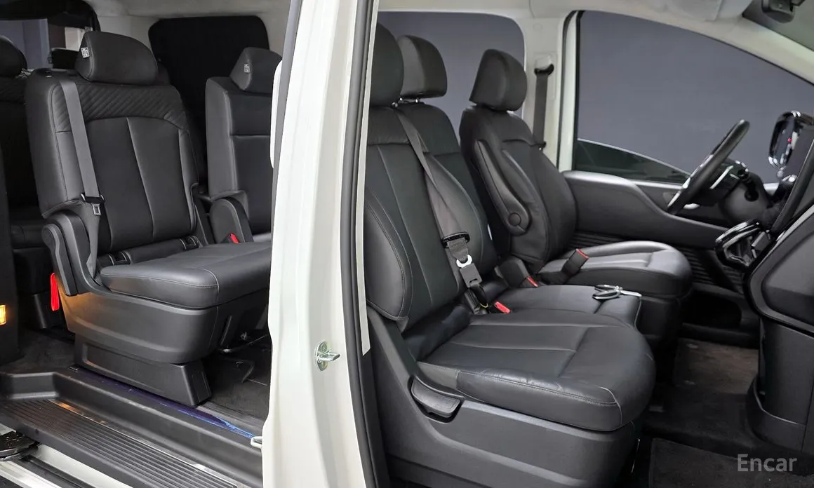 Фото 10 - Hyundai Staria