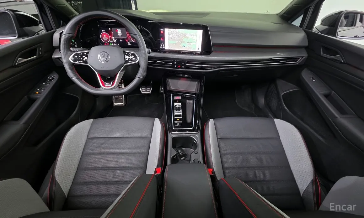 Фото 7 - Volkswagen Golf