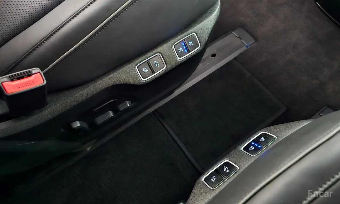 Фото 19 - Hyundai Staria