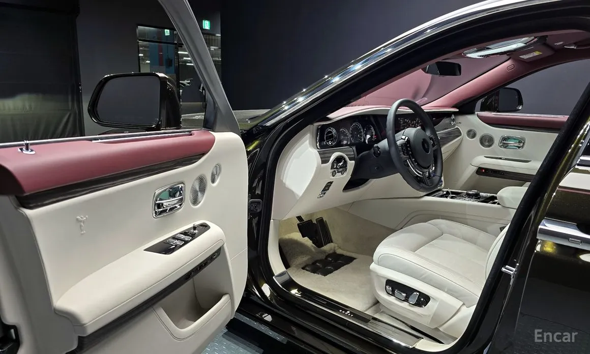 Фото 11 - Rolls-Royce Ghost