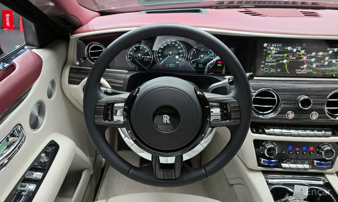 Фото 13 - Rolls-Royce Ghost