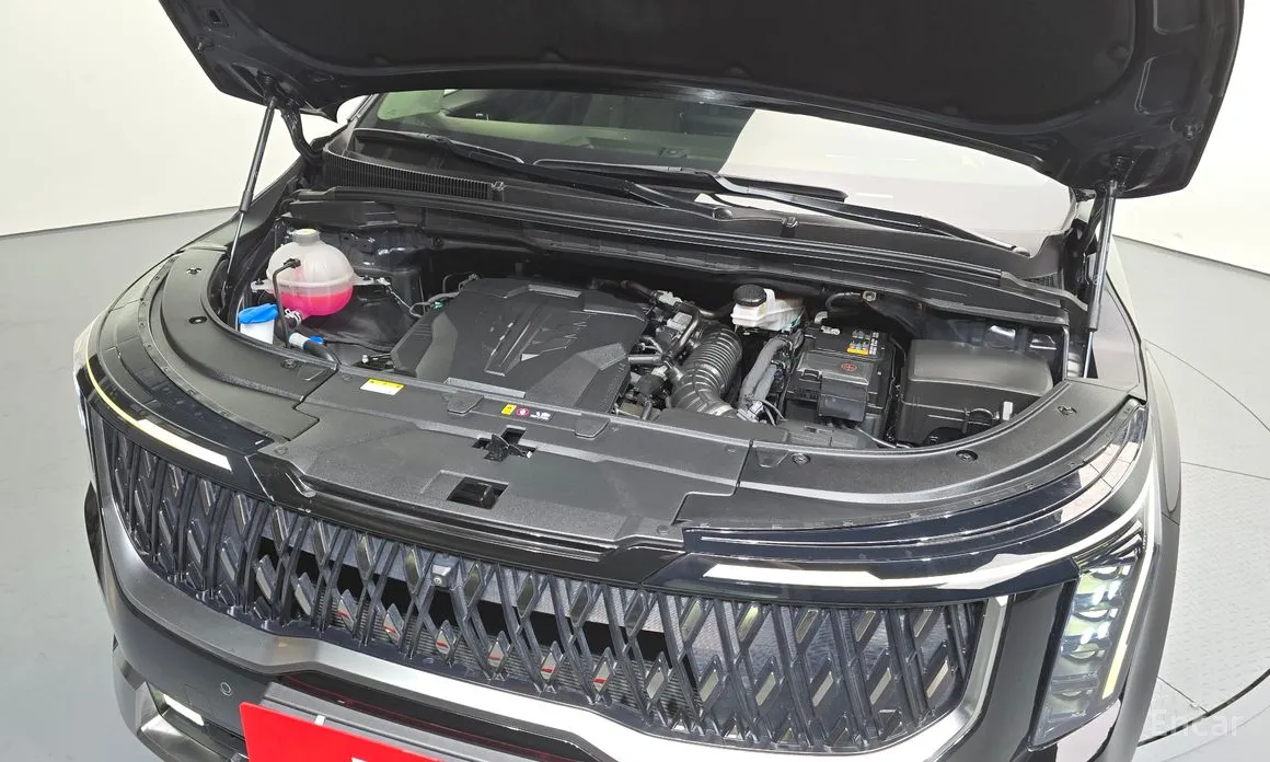 Kia Carnival 2023 Gasoline 9-Seater Signature