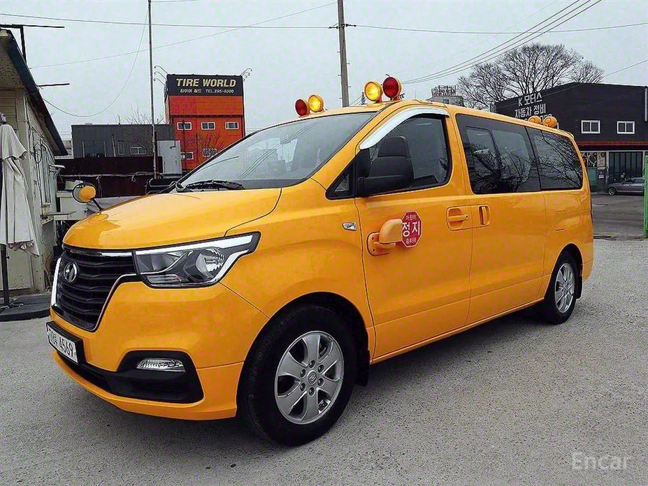 Фото 1 - Hyundai Starex