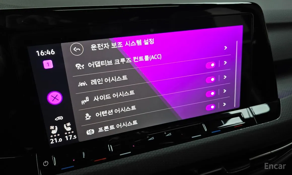 Фото 16 - Volkswagen Golf