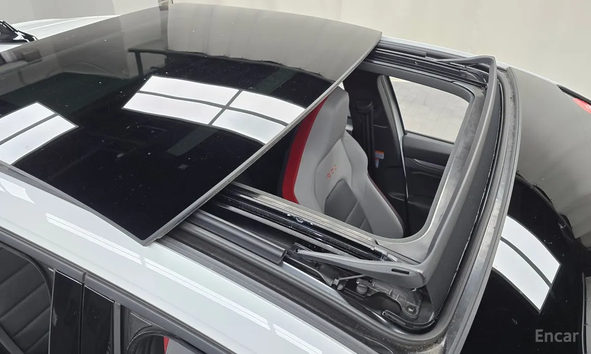 Фото 17 - Volkswagen Golf