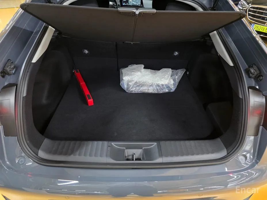 Фото 16 - Toyota Prius