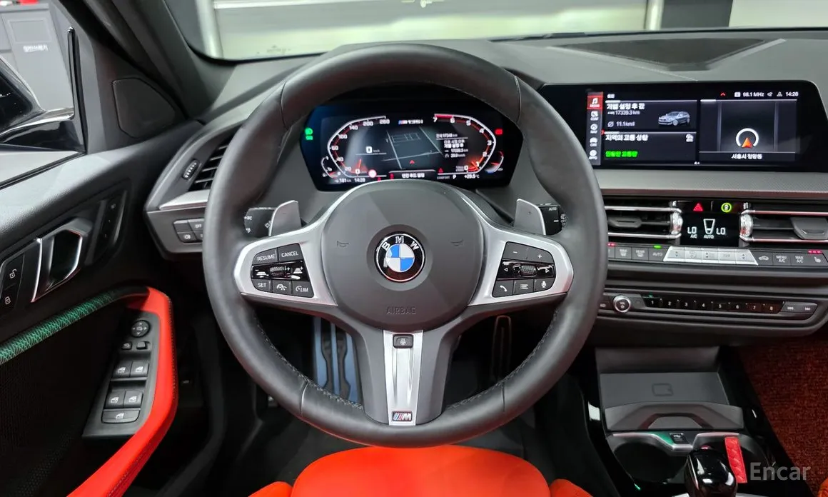 Фото 13 - BMW 1 Series