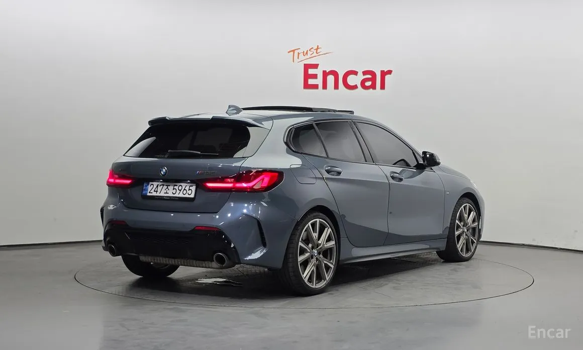 Фото 2 - BMW 1 Series