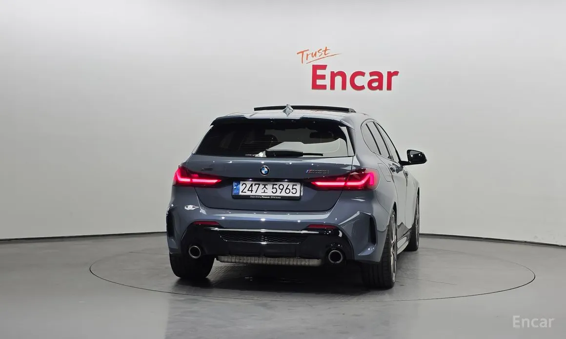 Фото 4 - BMW 1 Series