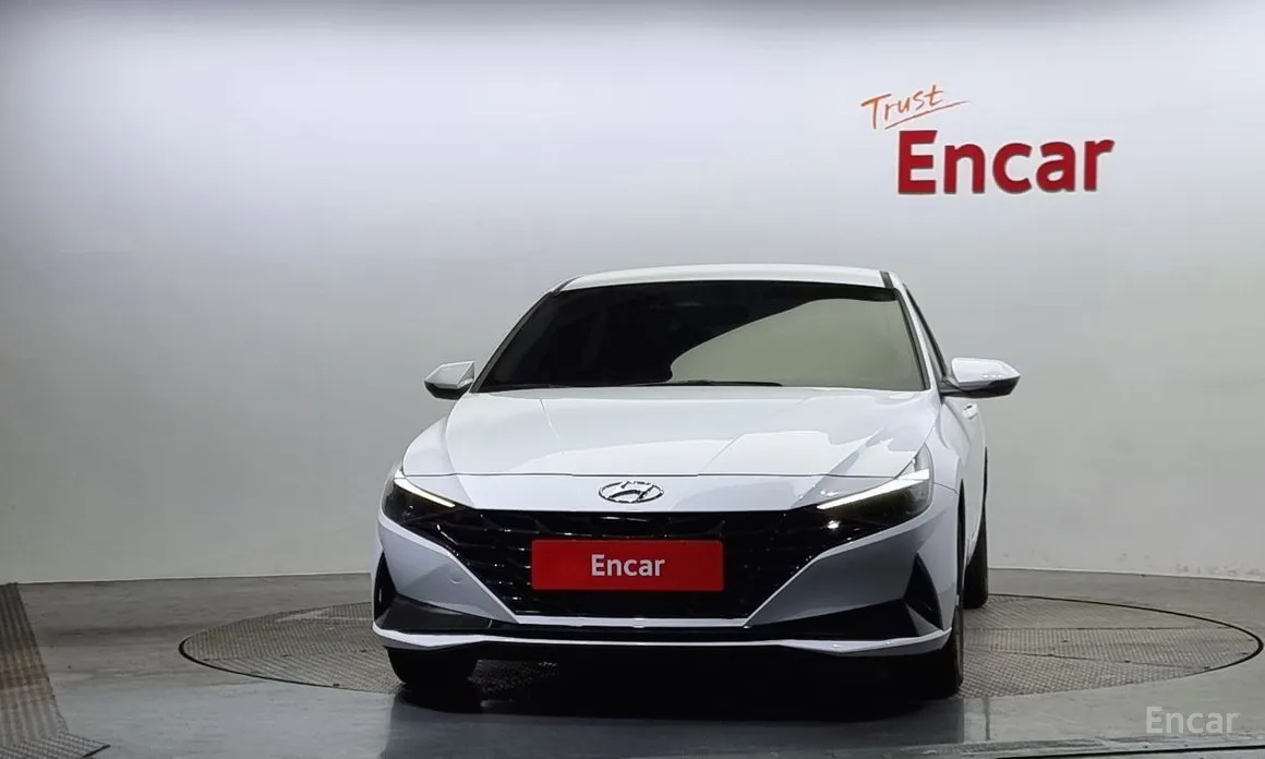 Фото 3 - Hyundai Avante