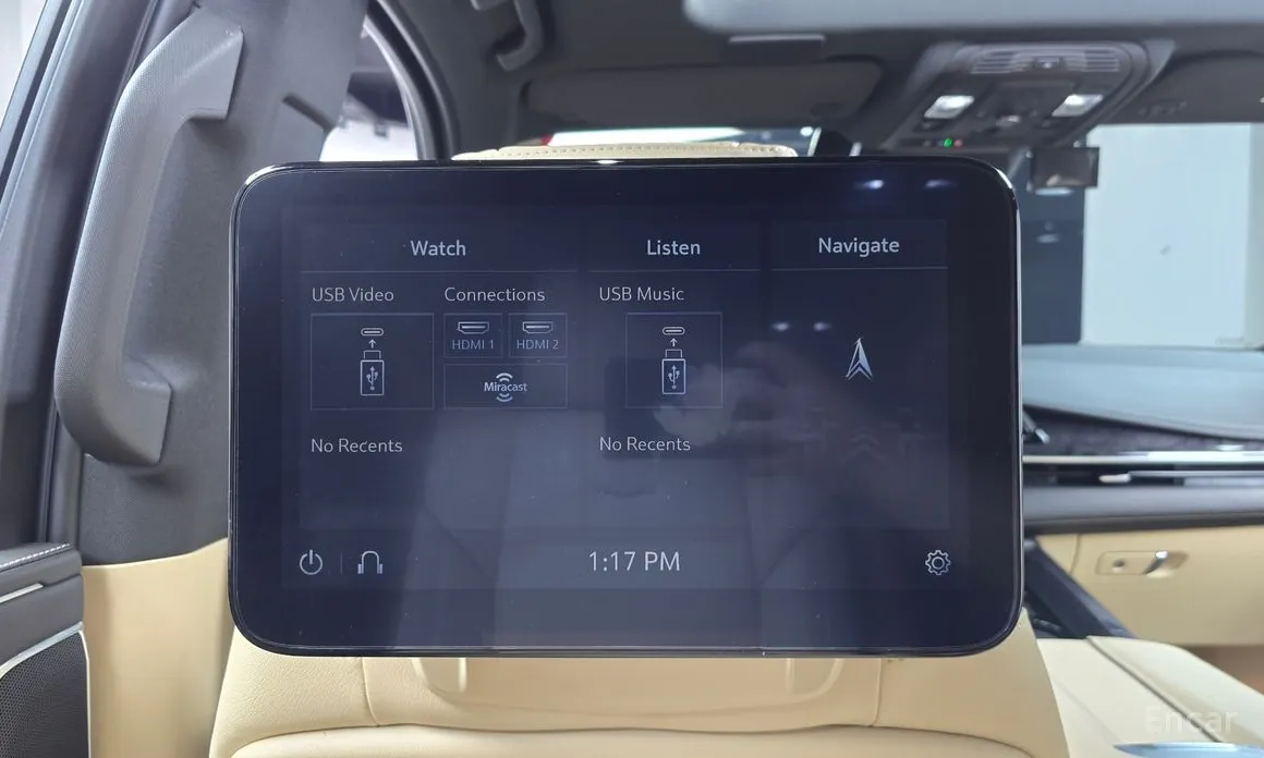 Фото 19 - Cadillac Escalade