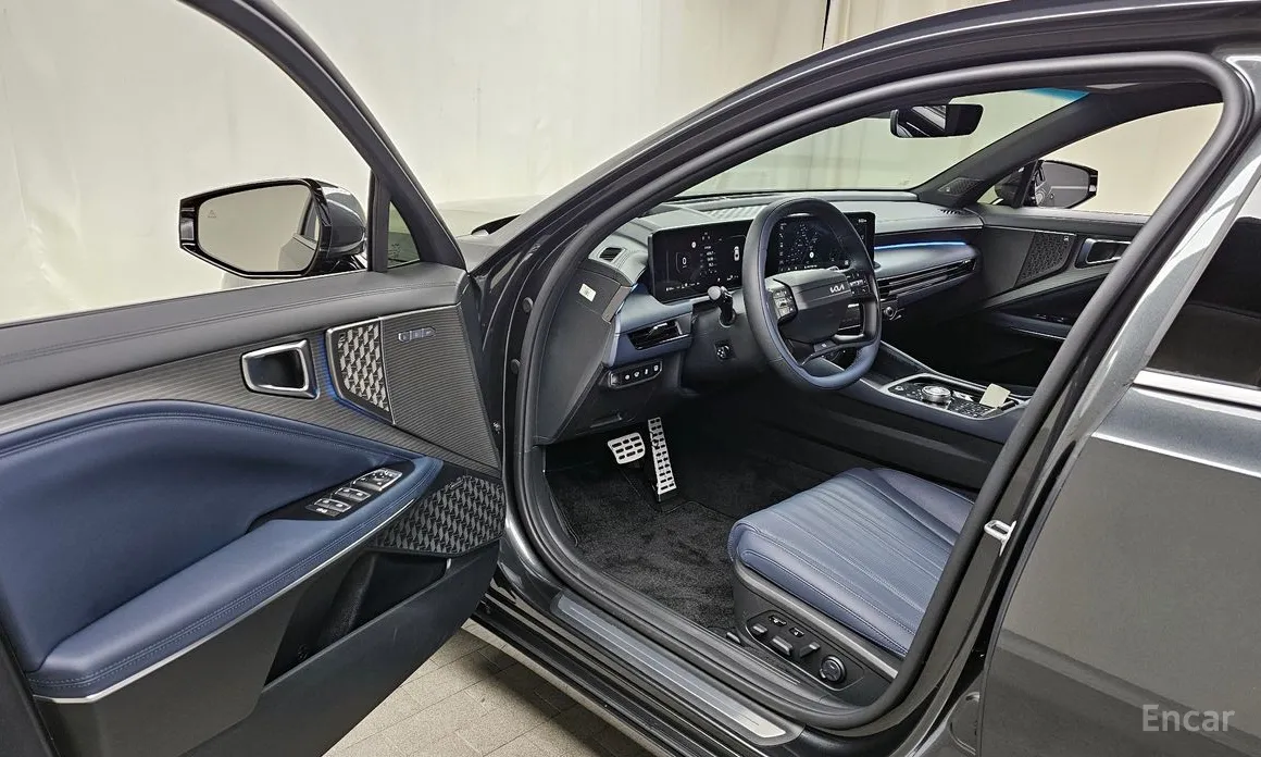 Фото 10 - Kia K8