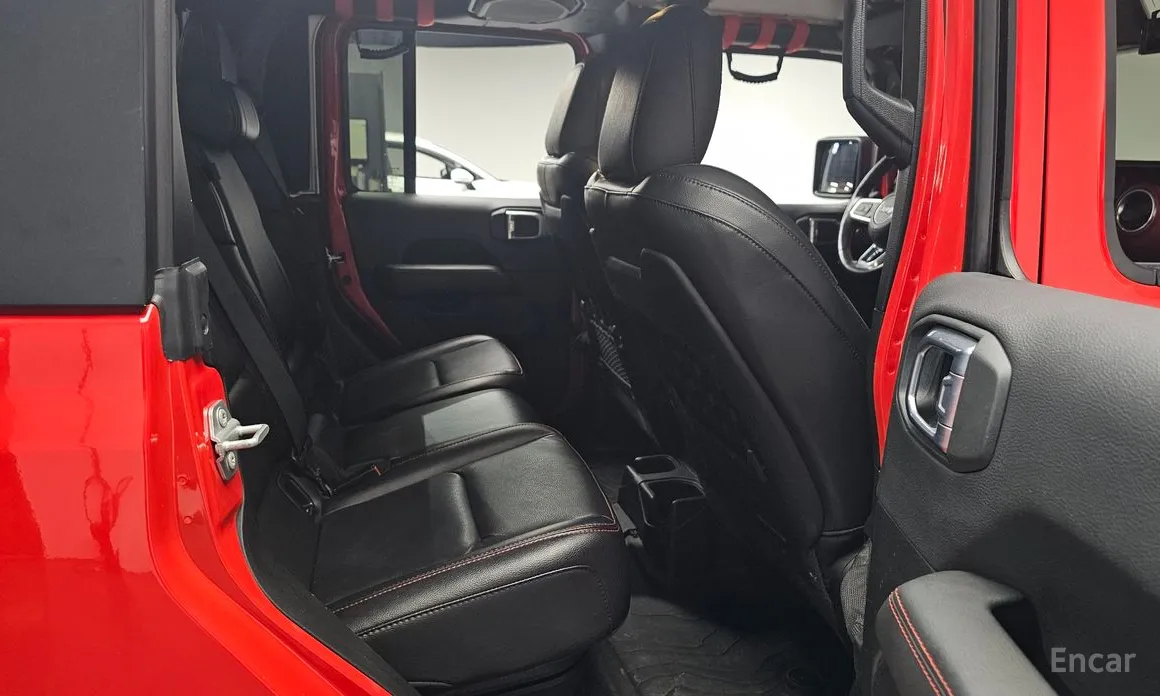 Фото 11 - Jeep Gladiator