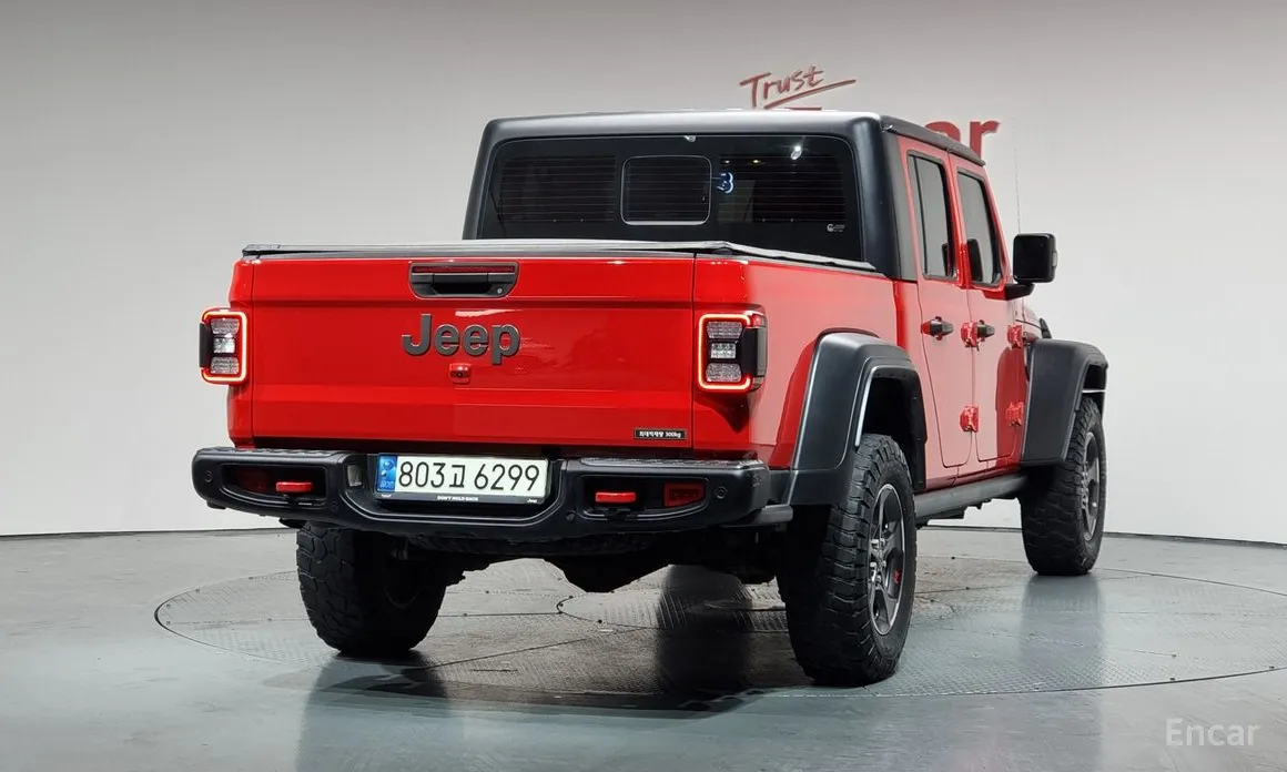 Фото 2 - Jeep Gladiator