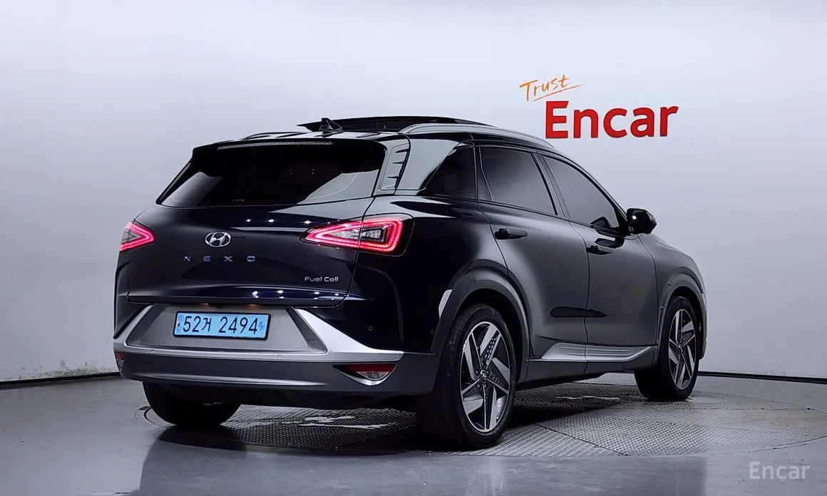 Фото 2 - Hyundai Nexo