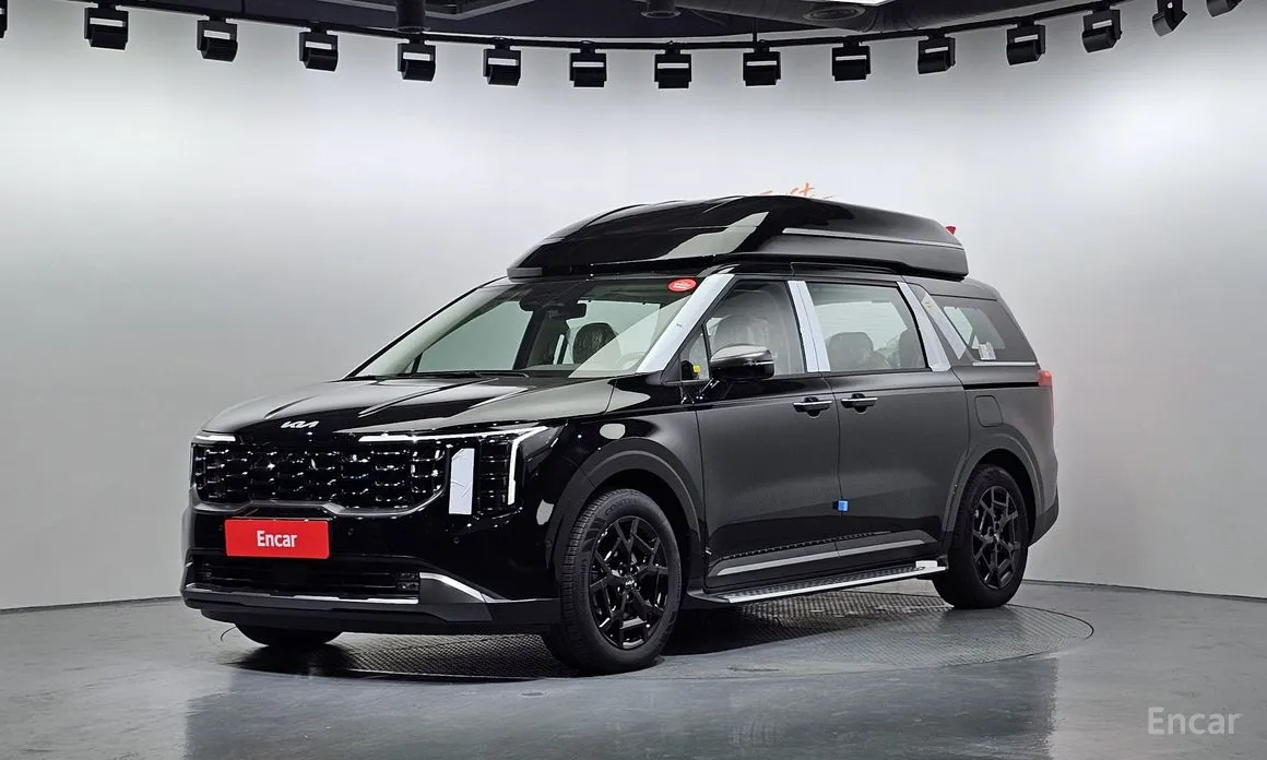 Фото 1 - Kia Carnival