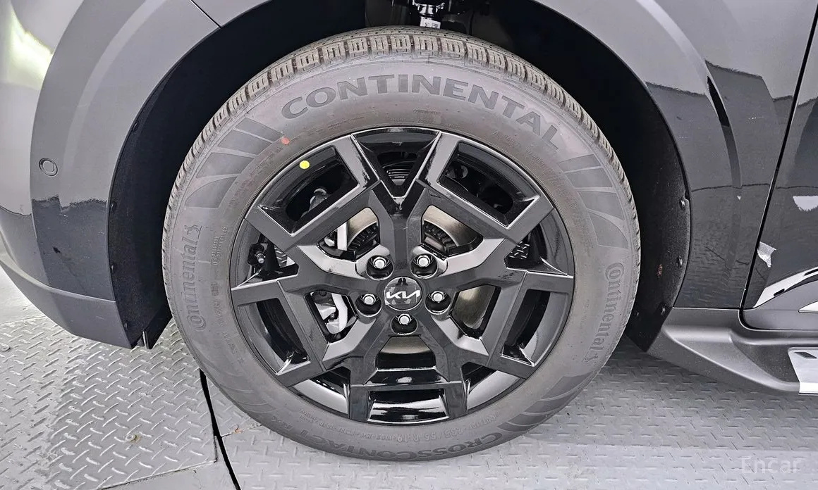 Фото 5 - Kia Carnival