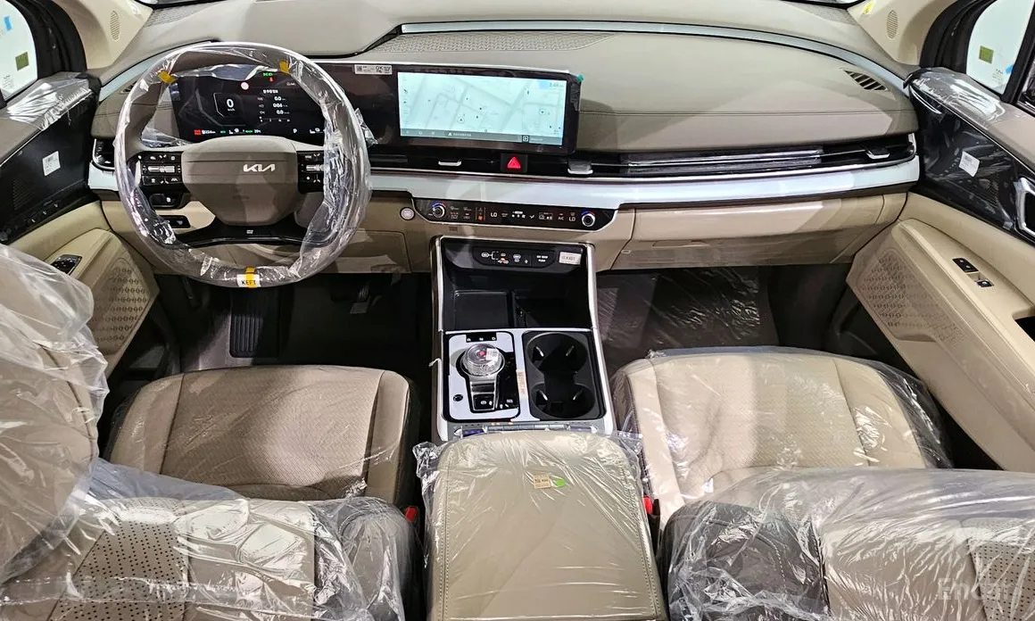 Фото 7 - Kia Carnival