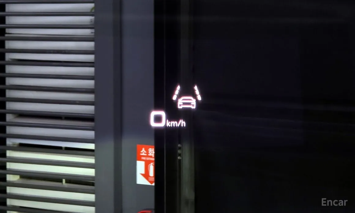 Фото 14 - Audi e-tron GT